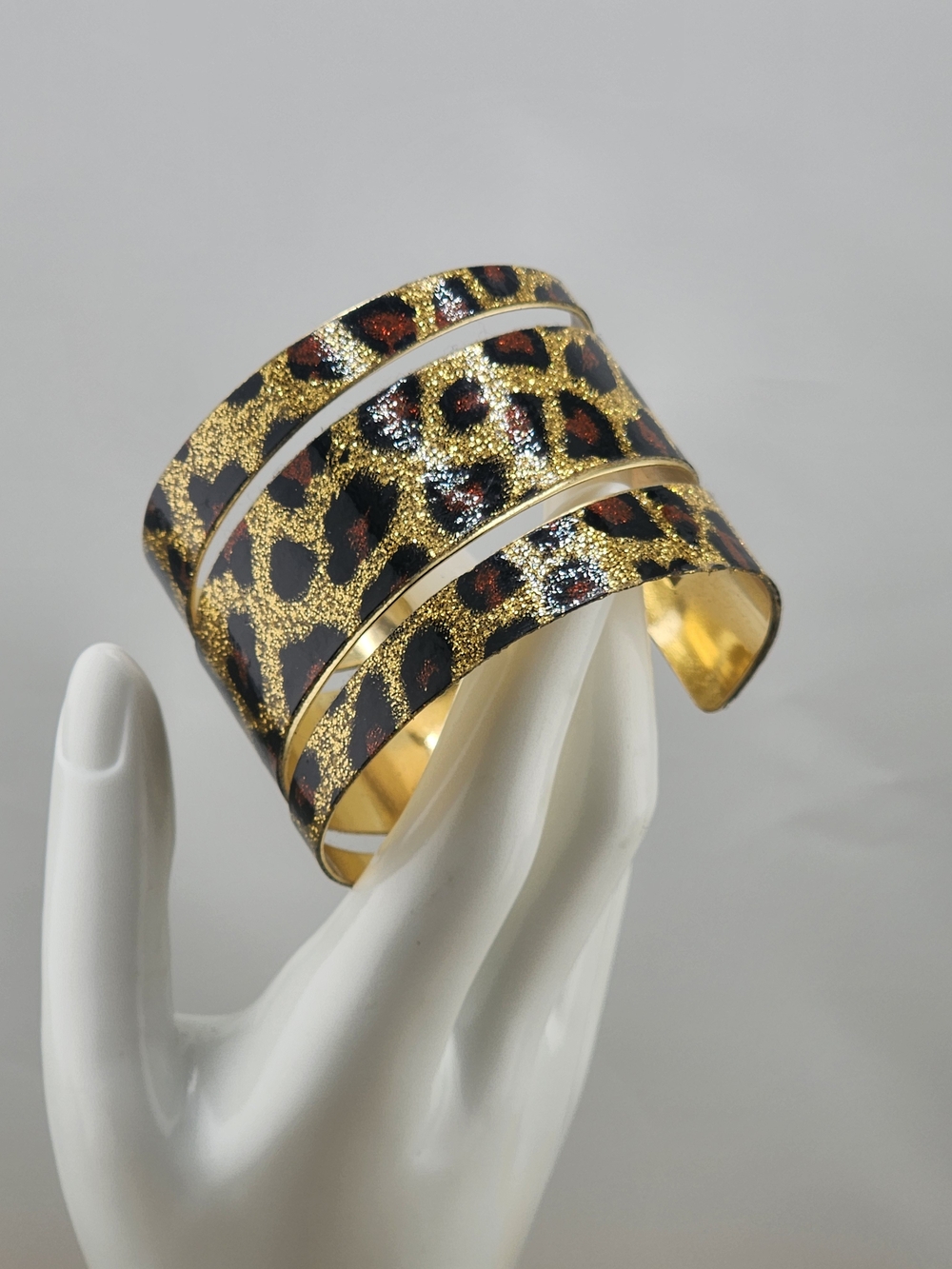 Gold Tone  Leopard Print Cuff Bracelet - Women Jewelry 0579